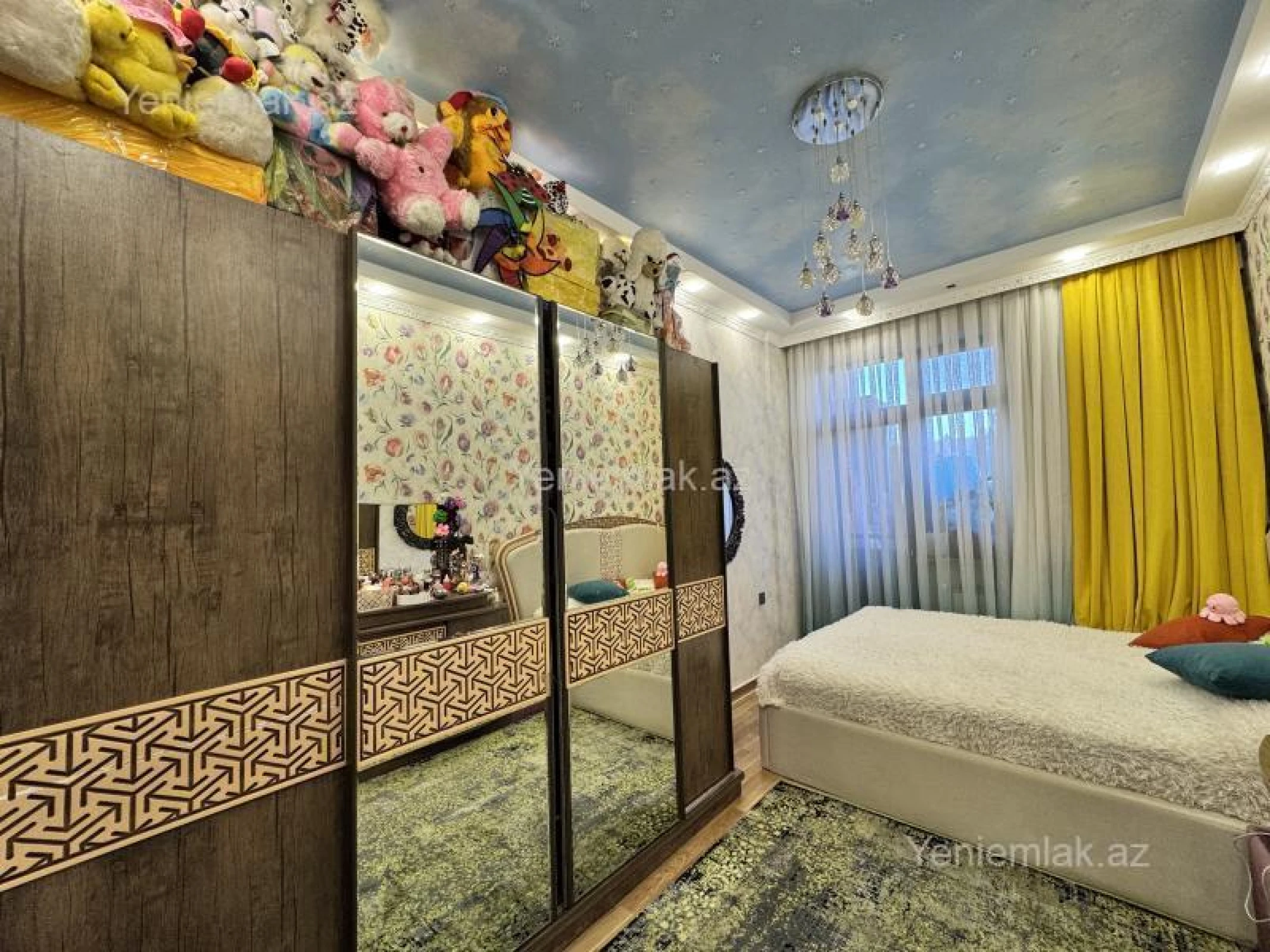 Satılır 3 otaqlı yeni tikili 110 m²