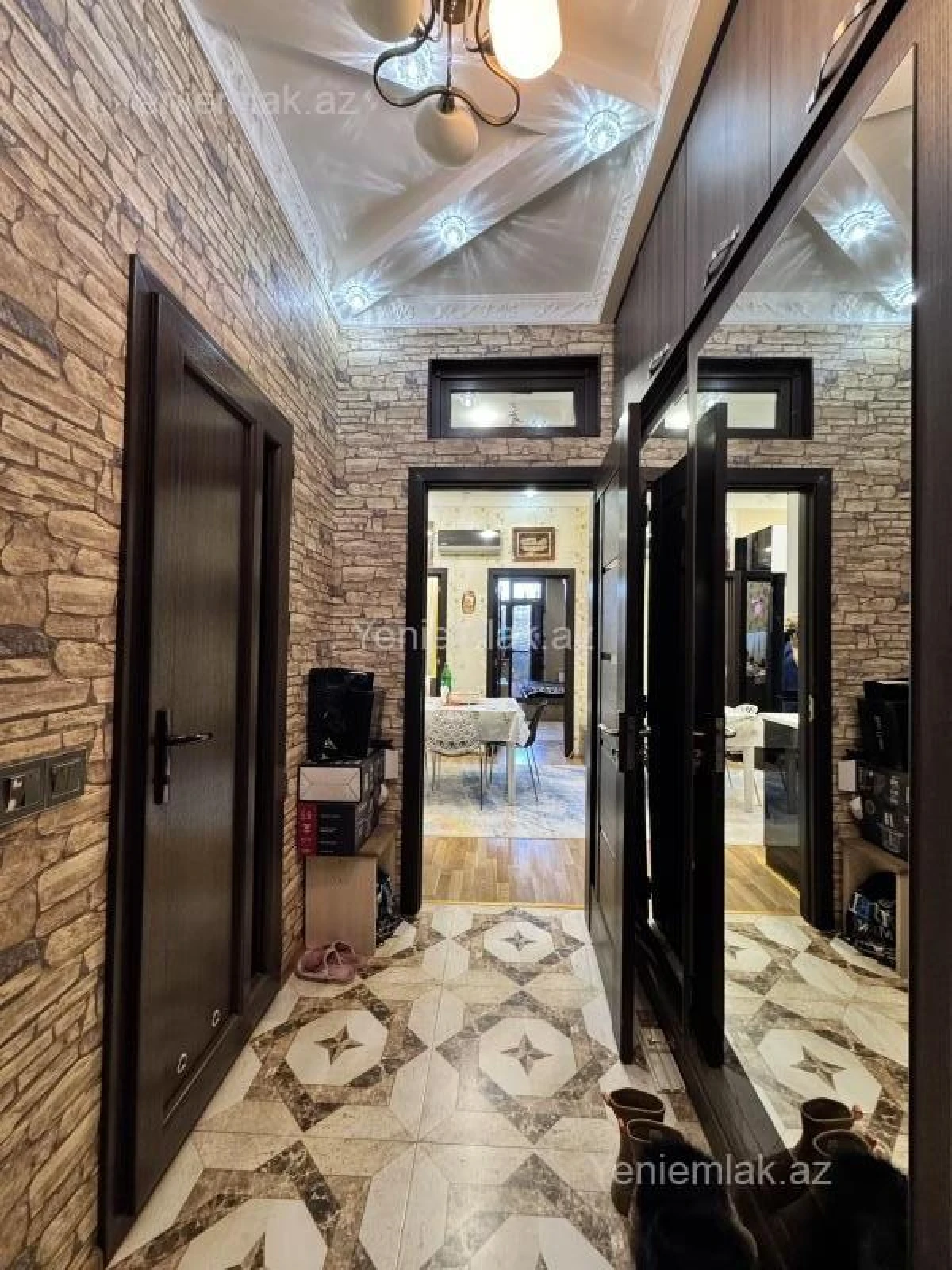 Satılır 3 otaqlı yeni tikili 110 m²