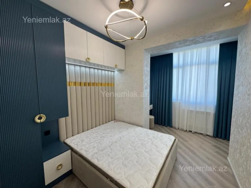 Satılır 2 otaqlı yeni tikili 83 m²