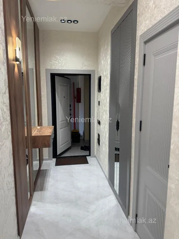 Satılır 2 otaqlı yeni tikili 83 m²