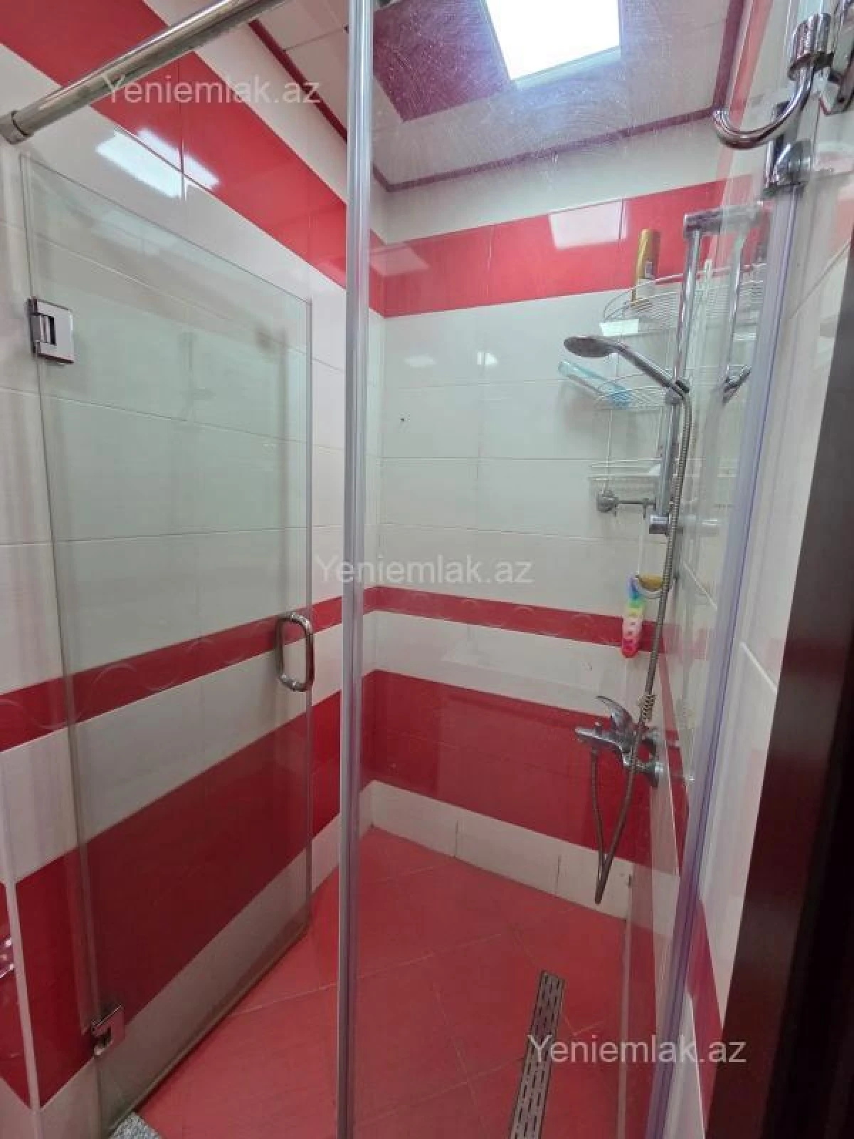 Satılır 3 otaqlı yeni tikili 145 m²