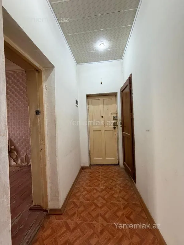 Satılır 3 otaqlı köhnə tikili 65 m²