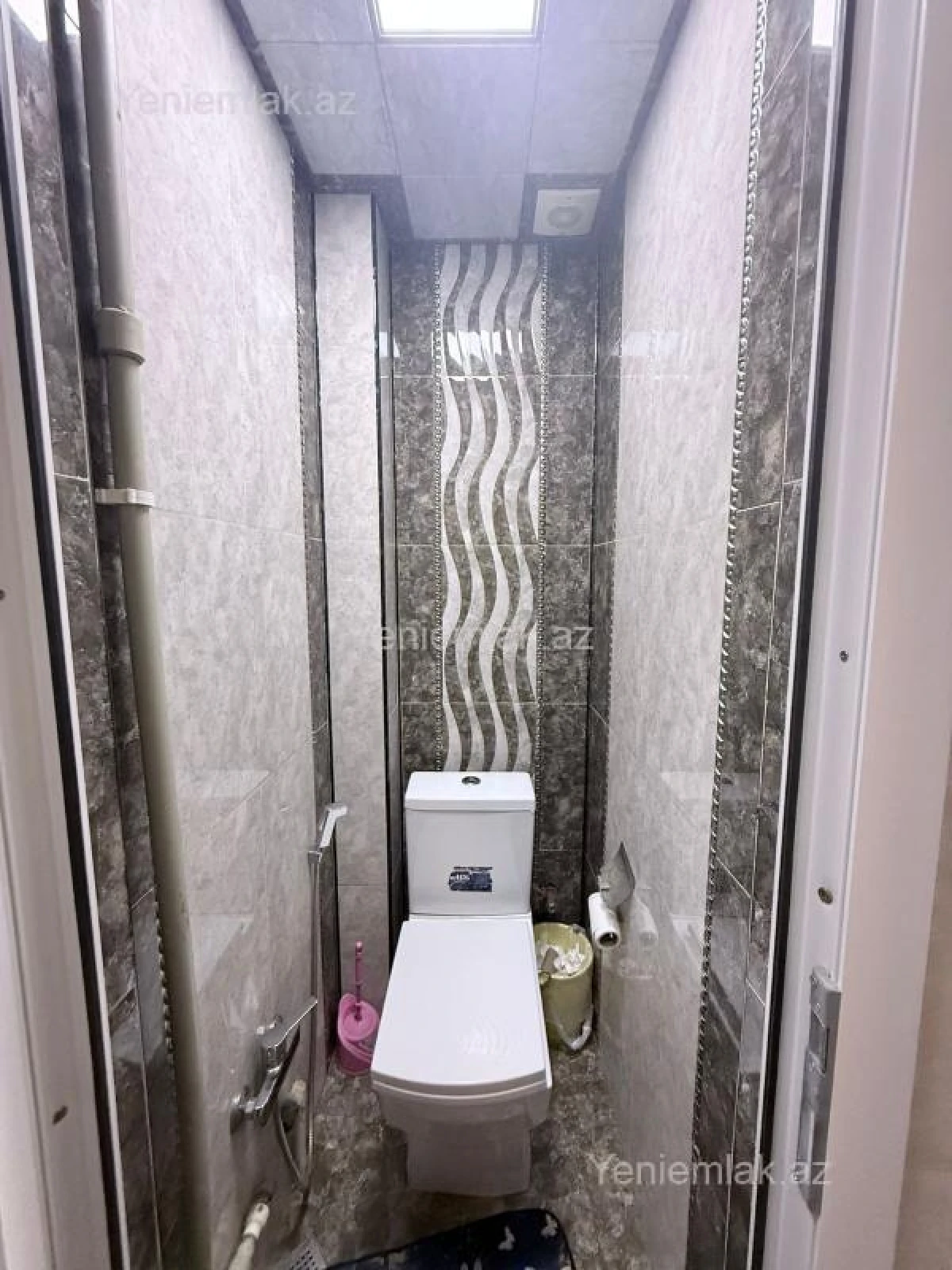 Satılır 3 otaqlı köhnə tikili 70 m²