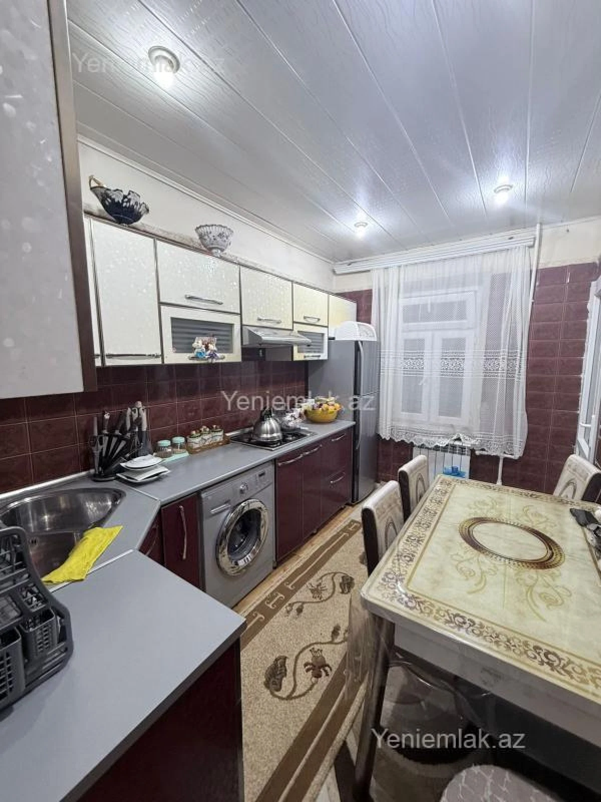 Satılır 3 otaqlı köhnə tikili 70 m²