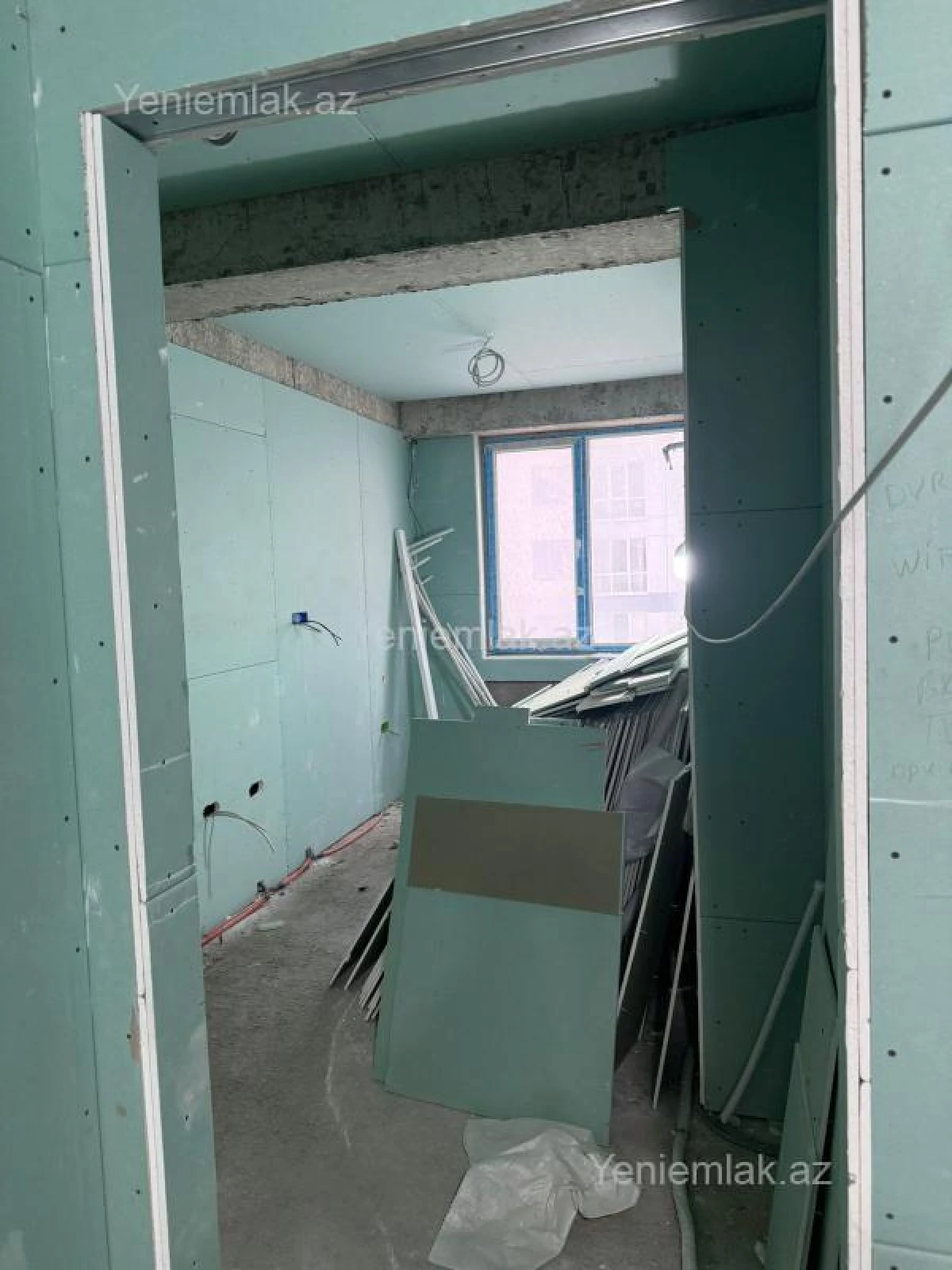 Satılır 3 otaqlı yeni tikili 97 m²