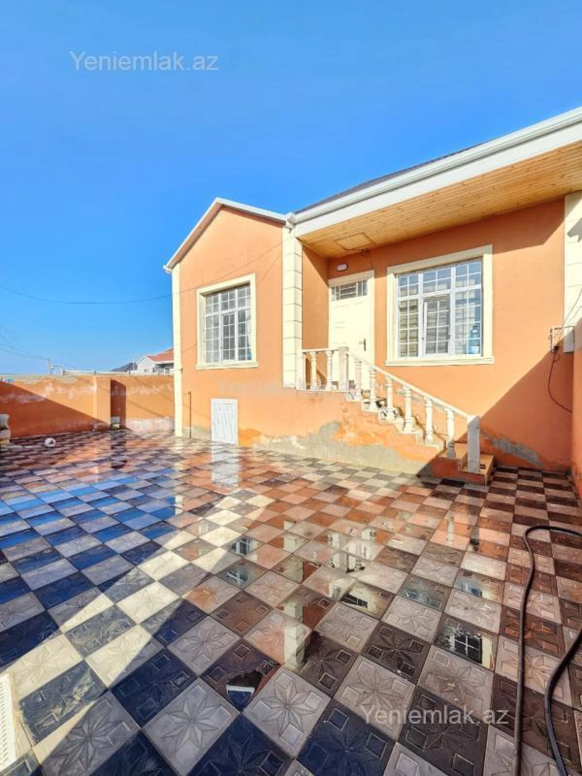 Satılır 3 otaqlı həyət evi 85 m²