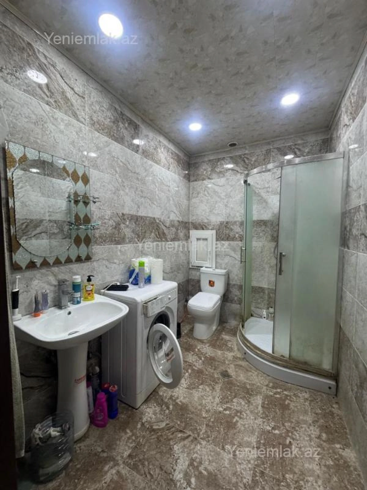 Satılır 2 otaqlı yeni tikili 65 m²