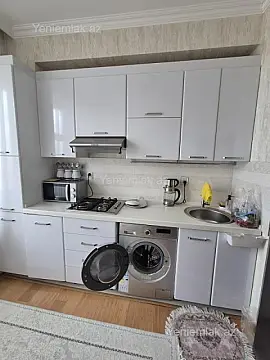 Satılır 3 otaqlı yeni tikili 72 m²