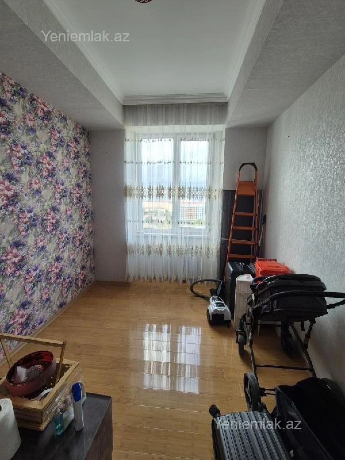 Satılır 3 otaqlı yeni tikili 72 m²