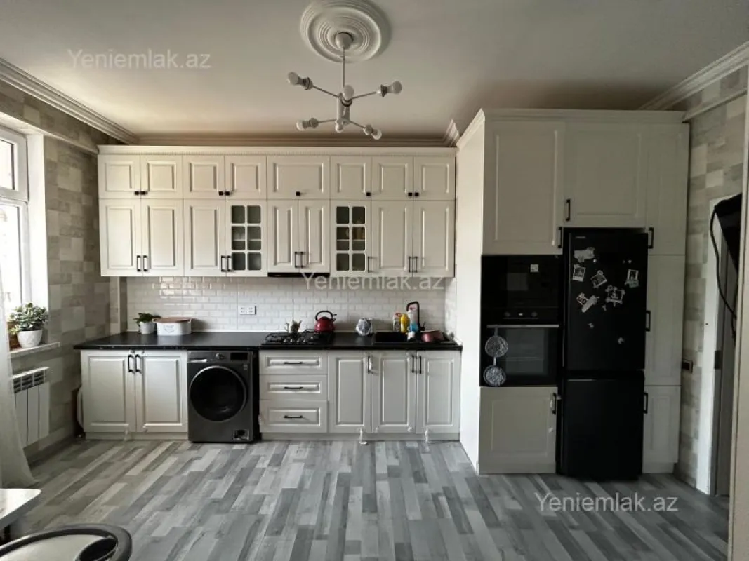 Satılır 3 otaqlı yeni tikili 84 m²