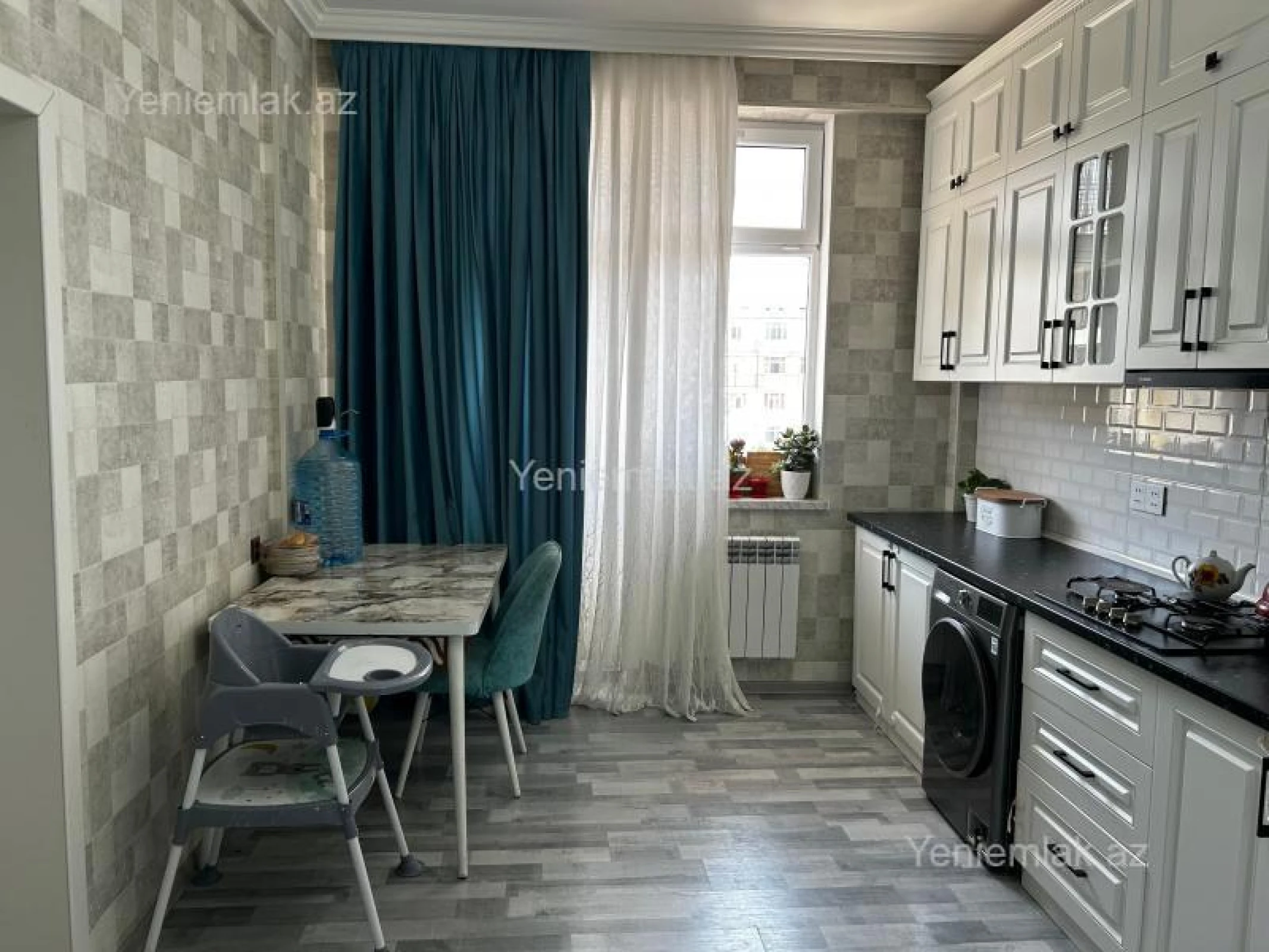 Satılır 3 otaqlı yeni tikili 84 m²