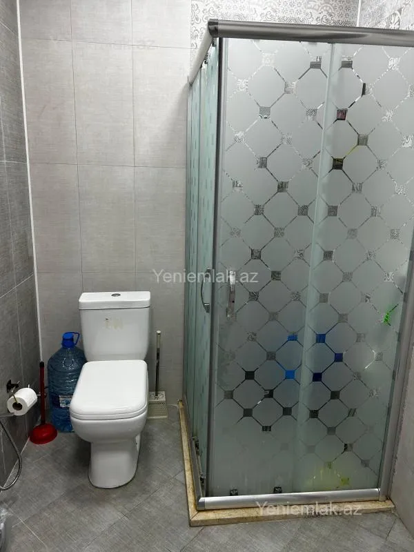 Satılır 3 otaqlı yeni tikili 84 m²