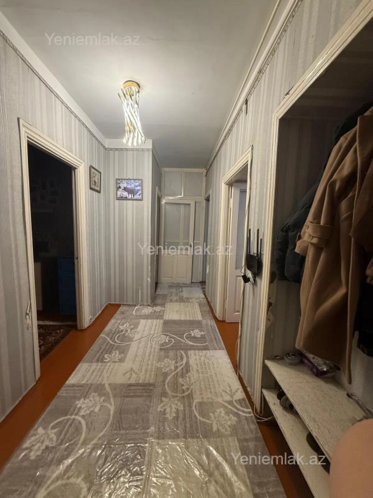 Satılır 4 otaqlı köhnə tikili 95 m²