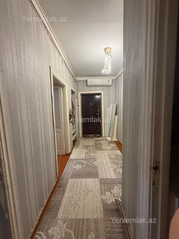 Satılır 4 otaqlı köhnə tikili 95 m²