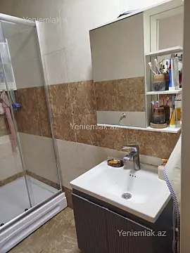 Satılır 2 otaqlı yeni tikili 75 m²