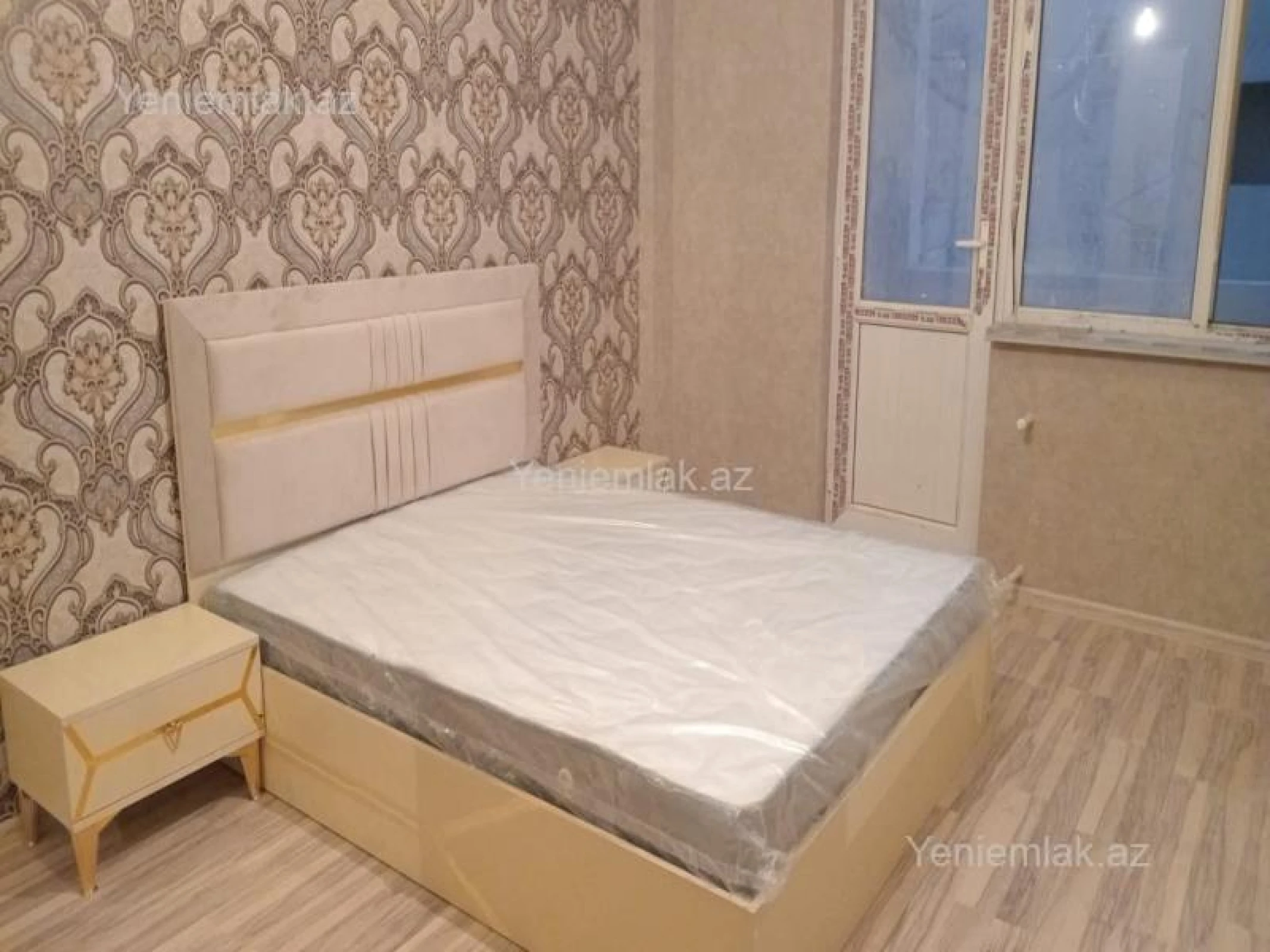 Satılır 3 otaqlı yeni tikili 90 m²