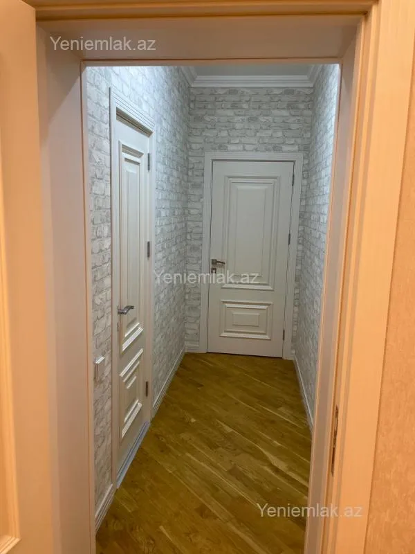 Satılır 4 otaqlı yeni tikili 146 m²
