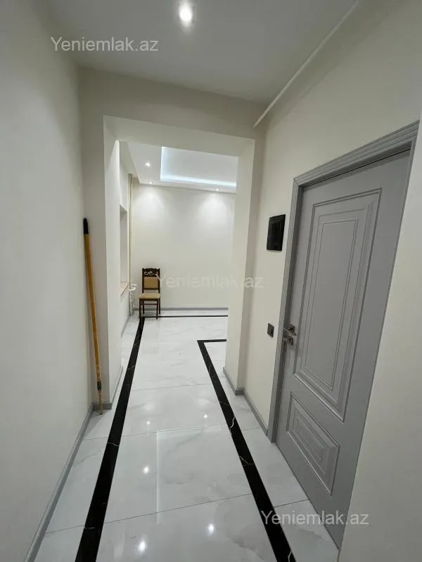 Satılır 3 otaqlı yeni tikili 92 m²