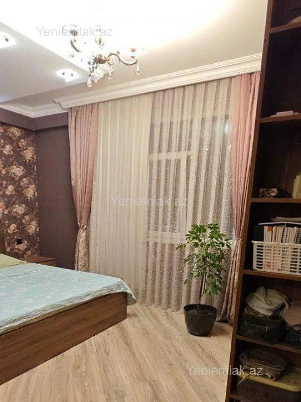 Satılır 3 otaqlı yeni tikili 81 m²