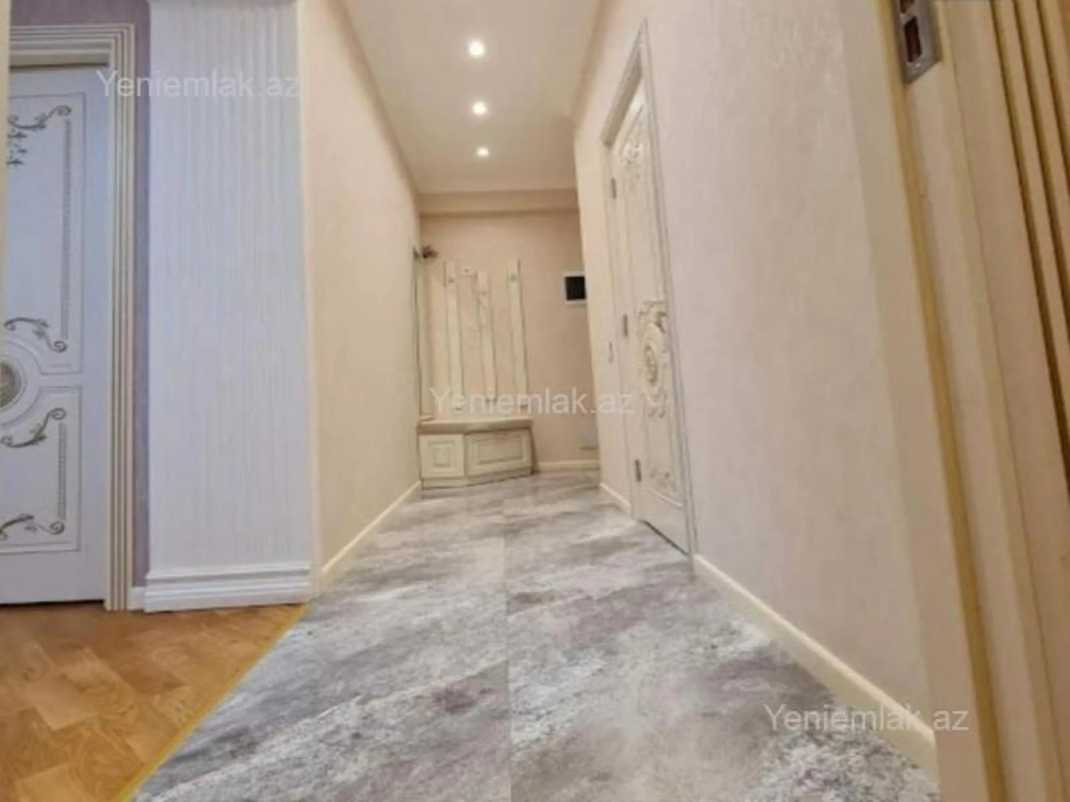 Satılır 3 otaqlı yeni tikili 90 m²