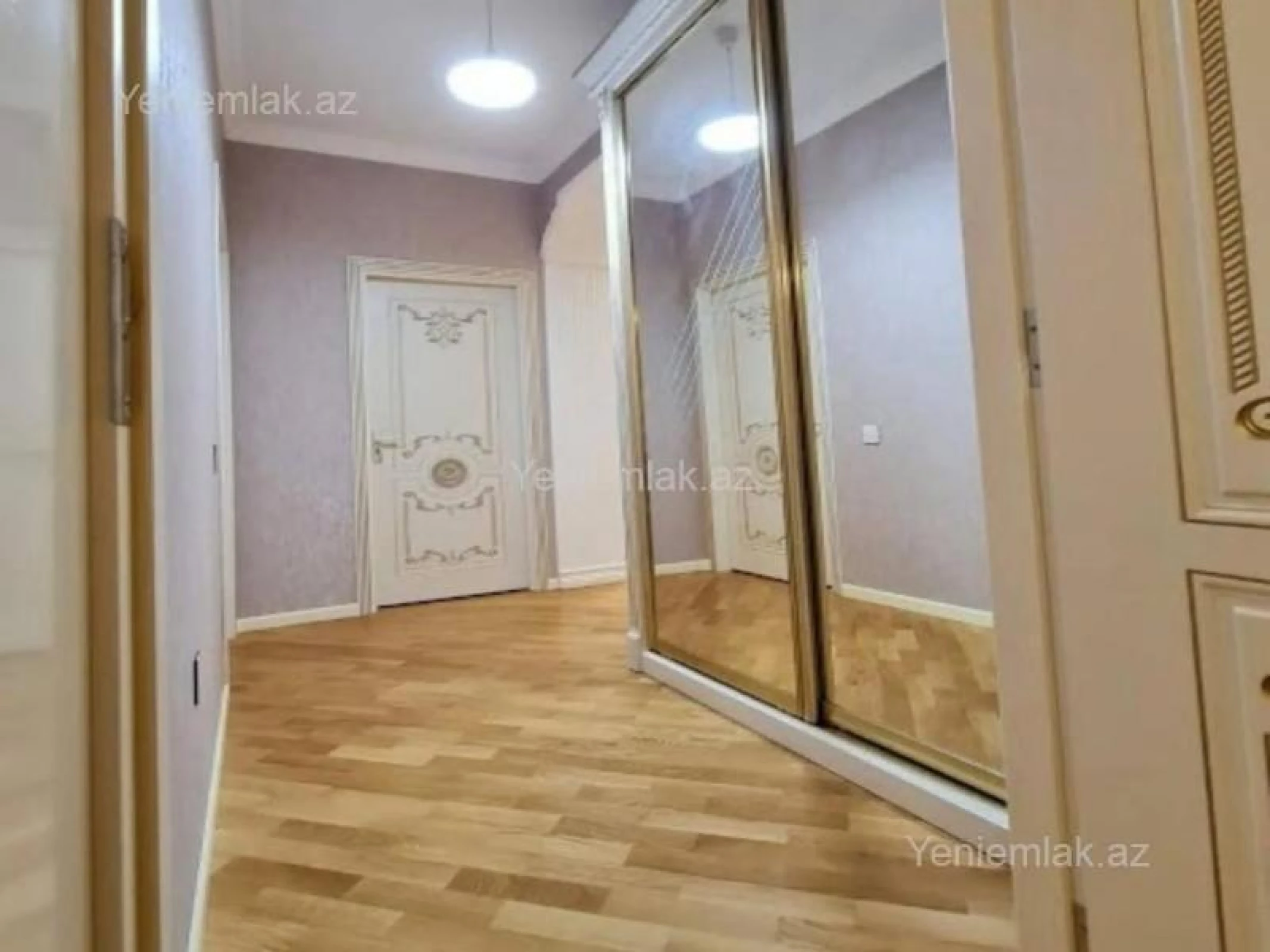 Satılır 3 otaqlı yeni tikili 90 m²
