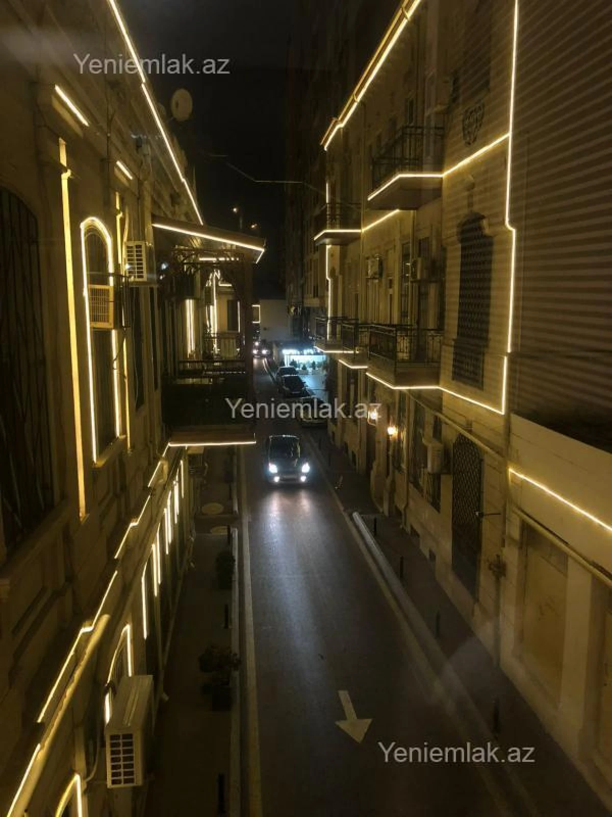 Satılır 2 otaqlı köhnə tikili 70 m²