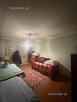 Satılır 5 otaqlı köhnə tikili 120 m²