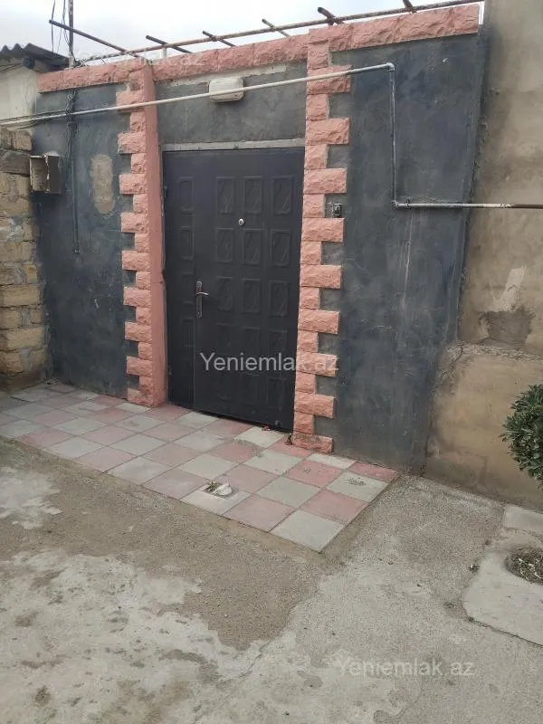 Satılır 4 otaqlı həyət evi 62 m²
