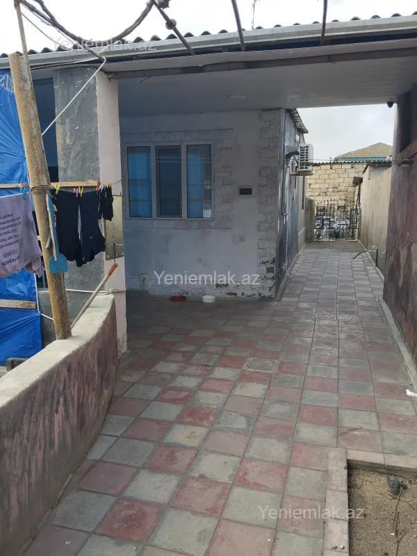 Satılır 4 otaqlı həyət evi 62 m²