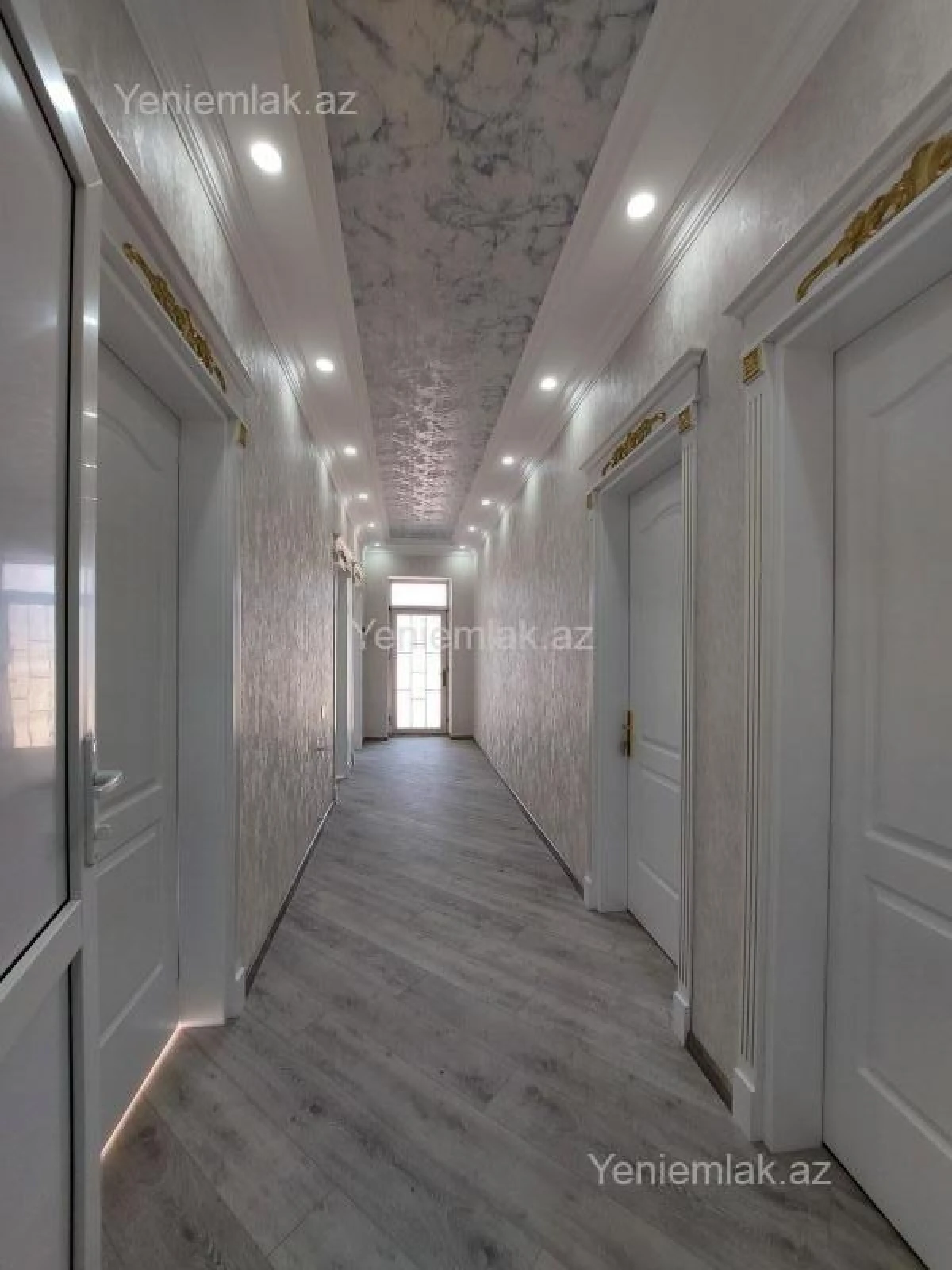 Satılır 4 otaqlı həyət evi 124 m²