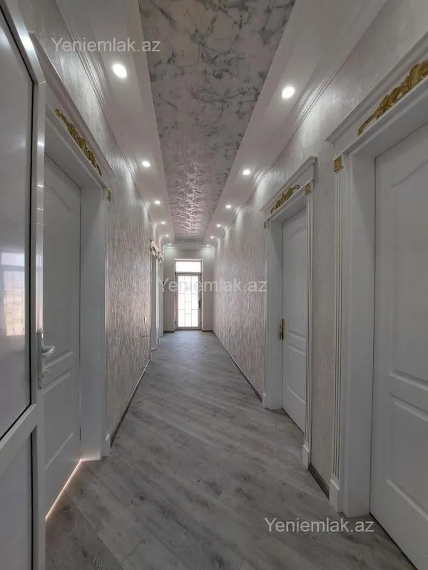 Satılır 4 otaqlı həyət evi 124 m²