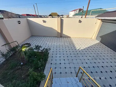 Satılır 4 otaqlı həyət evi 124 m²