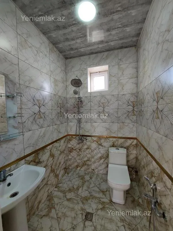 Satılır 4 otaqlı həyət evi 124 m²