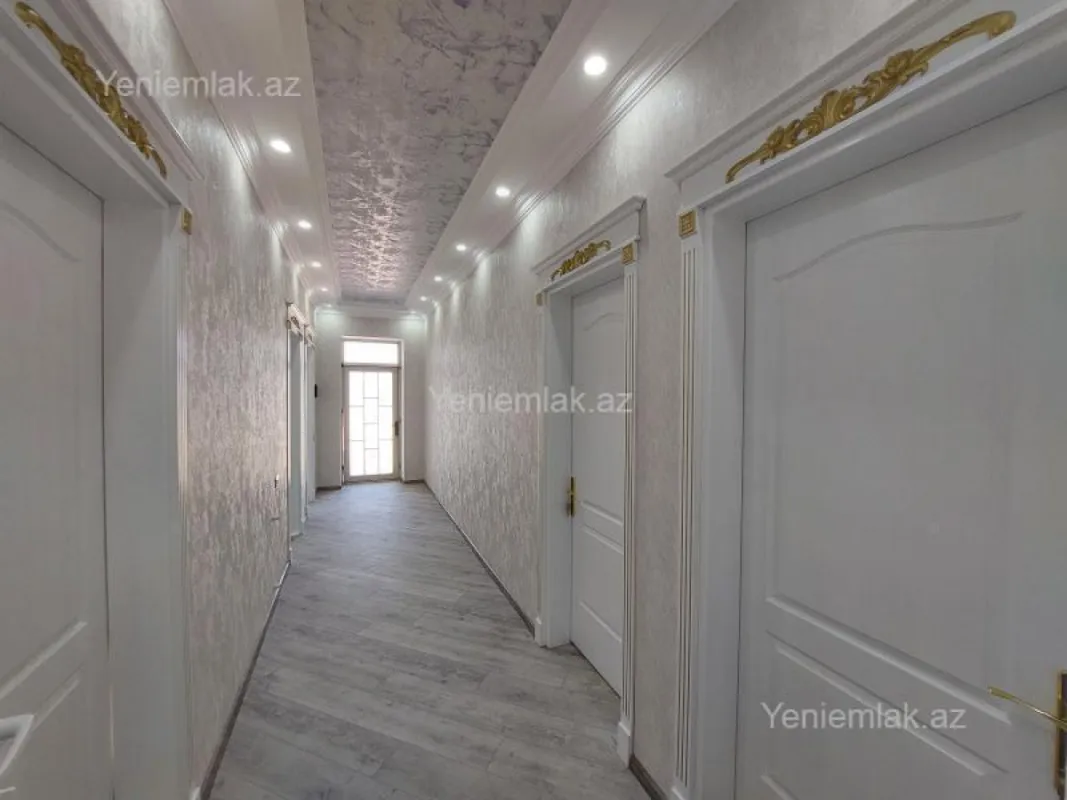 Satılır 4 otaqlı həyət evi 124 m²