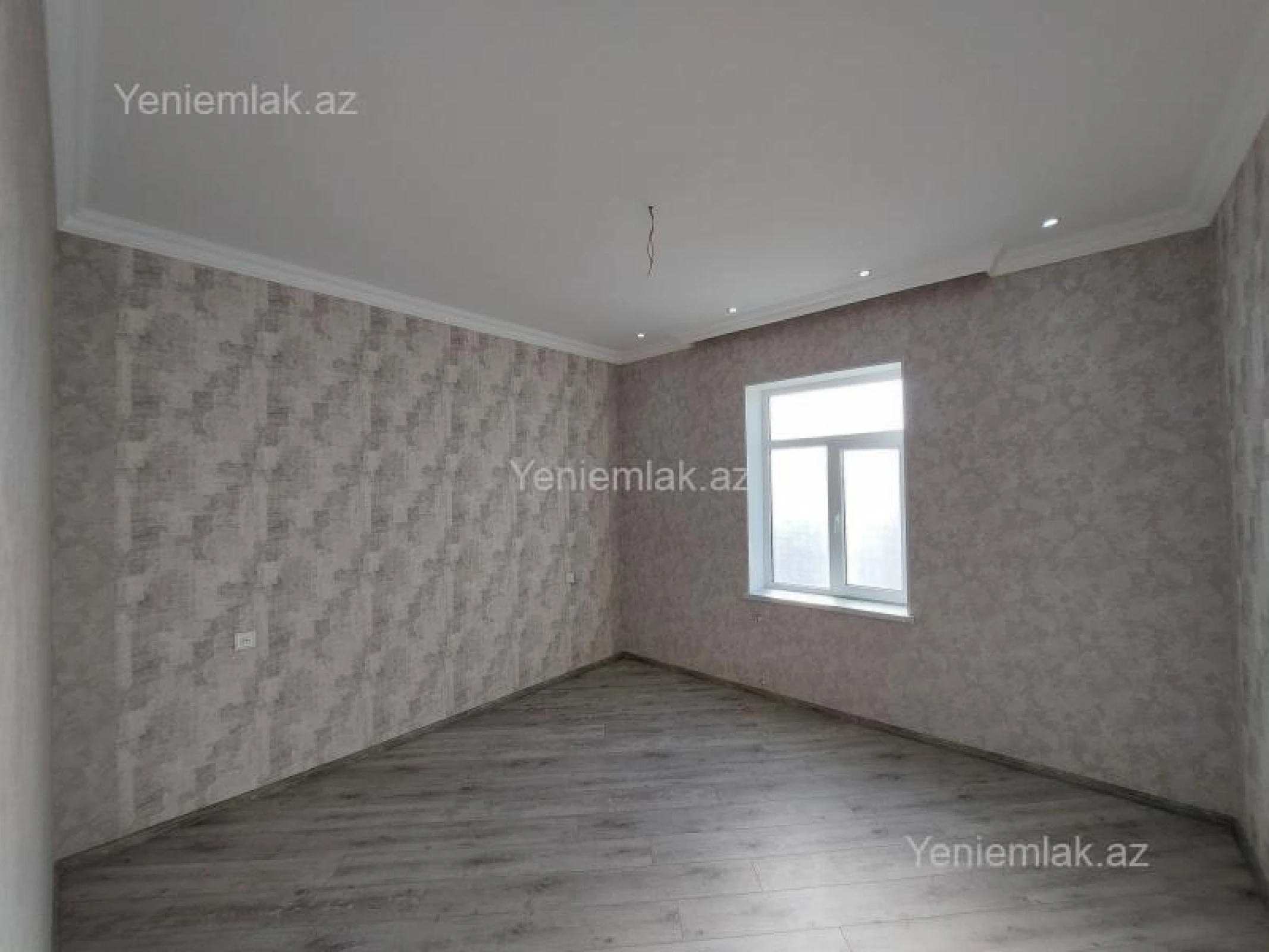 Satılır 4 otaqlı həyət evi 124 m²