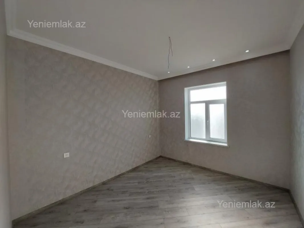 Satılır 4 otaqlı həyət evi 124 m²
