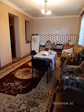 Satılır 3 otaqlı həyət evi 100 m²