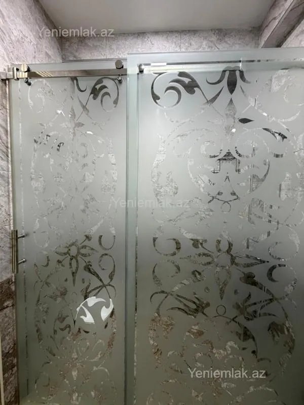 Satılır 3 otaqlı yeni tikili 83 m²