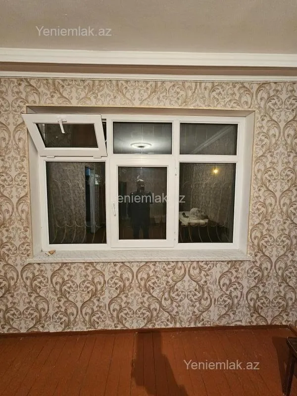 Satılır 1 otaqlı köhnə tikili 31 m²