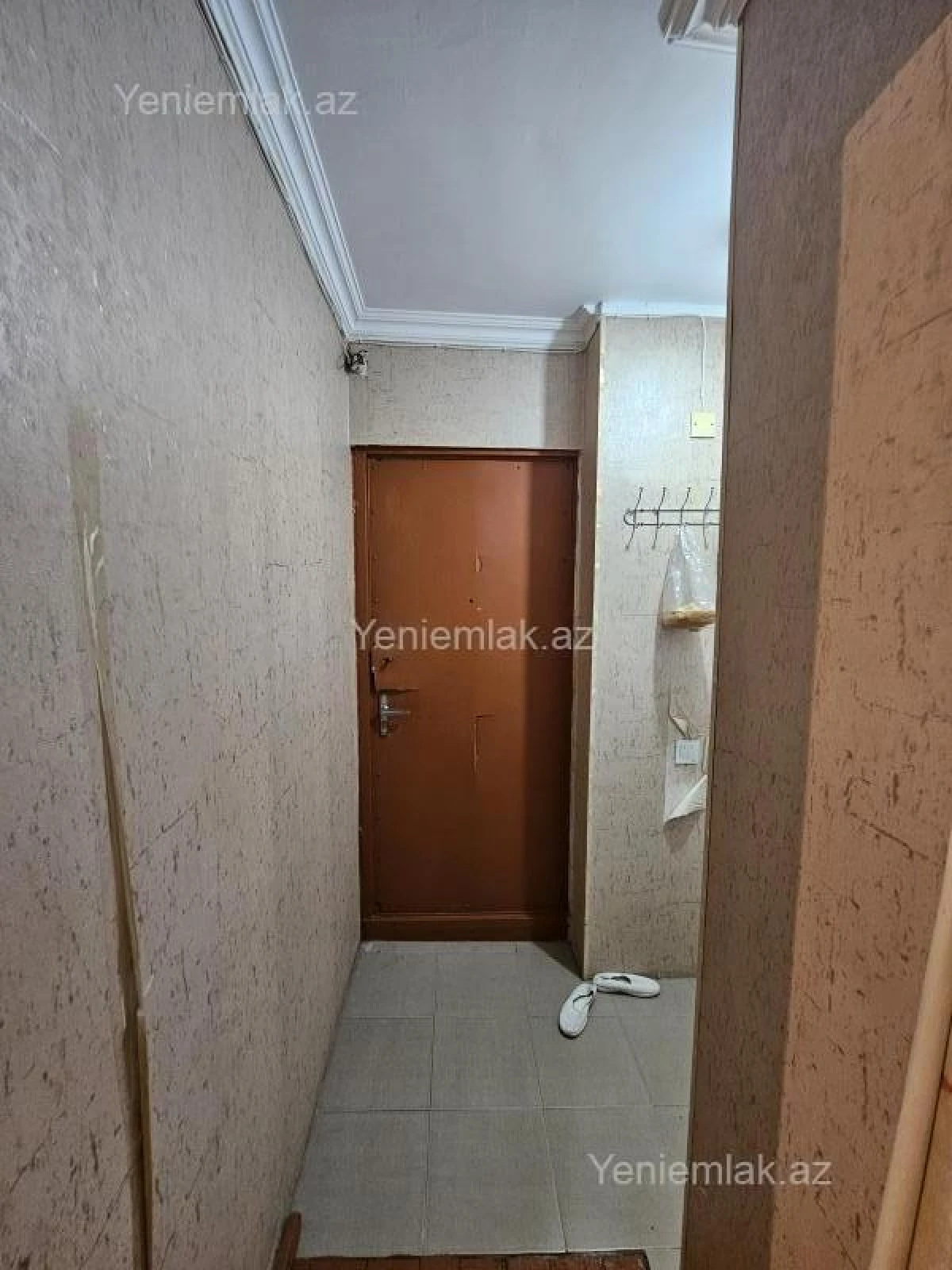 Satılır 1 otaqlı köhnə tikili 31 m²