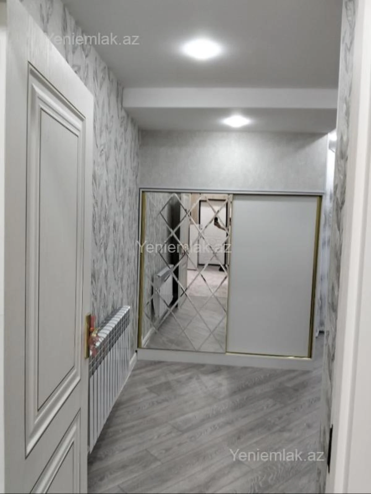Satılır 3 otaqlı yeni tikili 77 m²