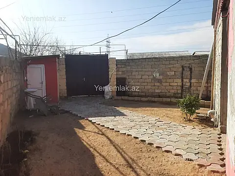 Satılır 3 otaqlı həyət evi 144 m²