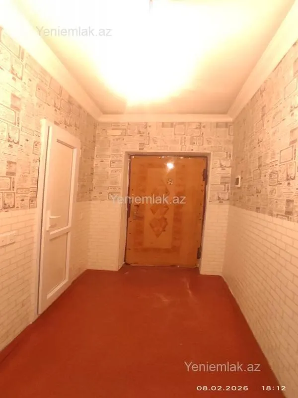 Satılır 1 otaqlı köhnə tikili 38 m²