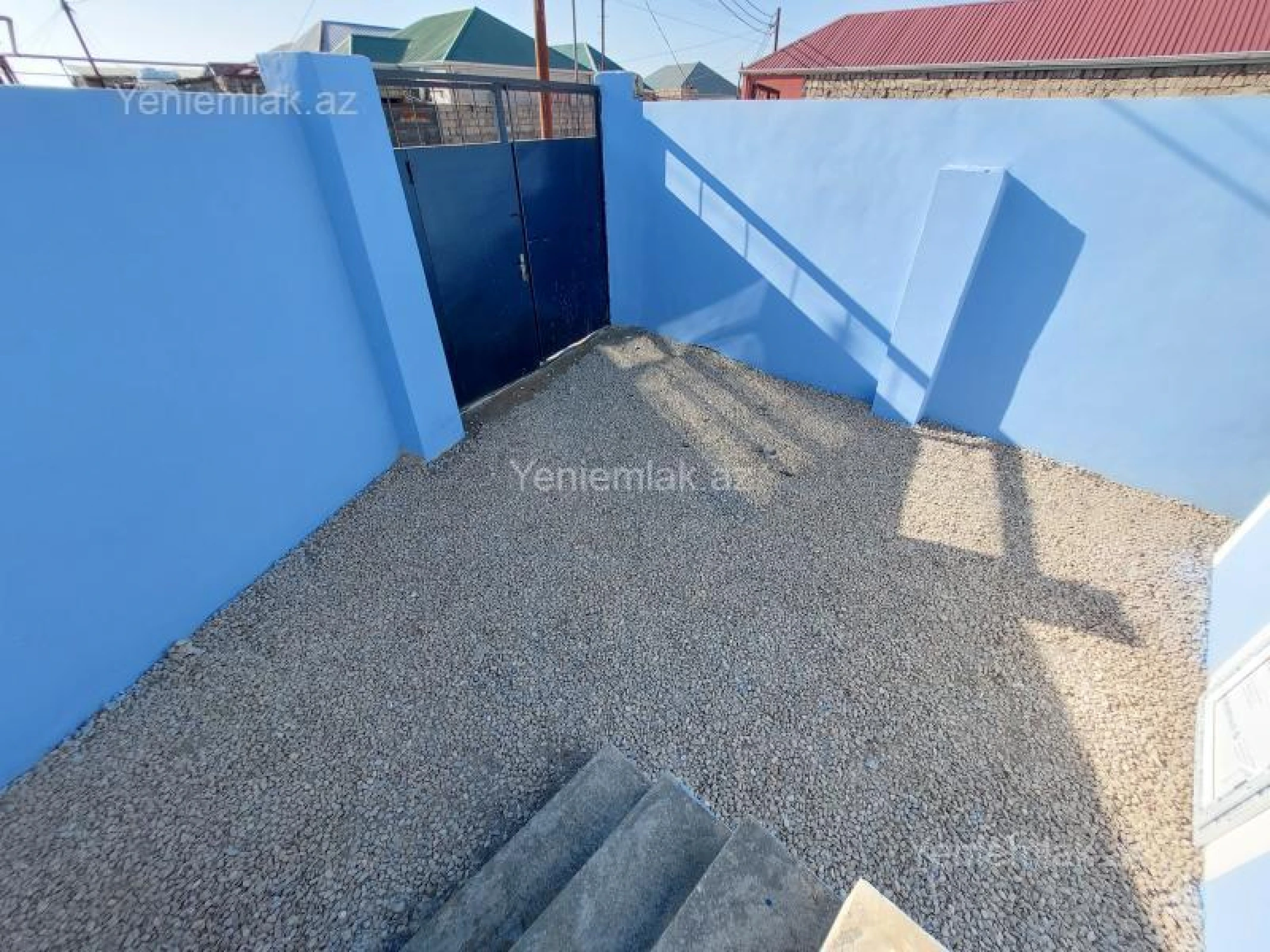 Satılır 3 otaqlı həyət evi 100 m²