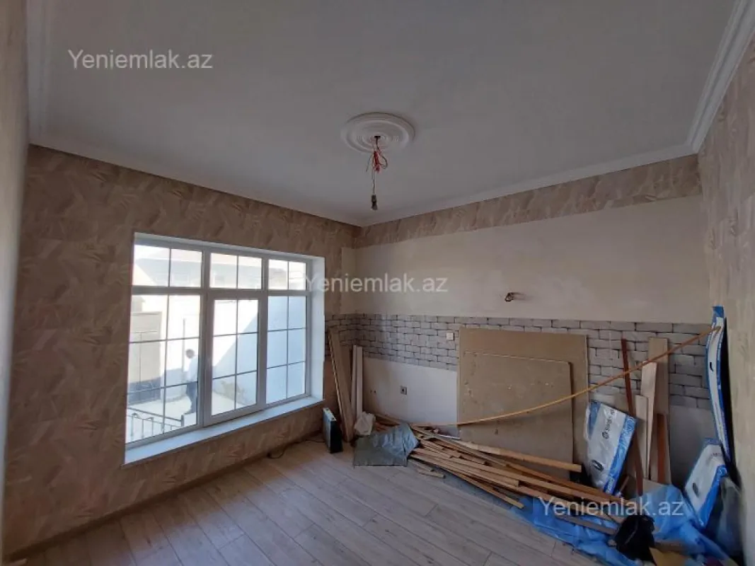 Satılır 3 otaqlı həyət evi 100 m²