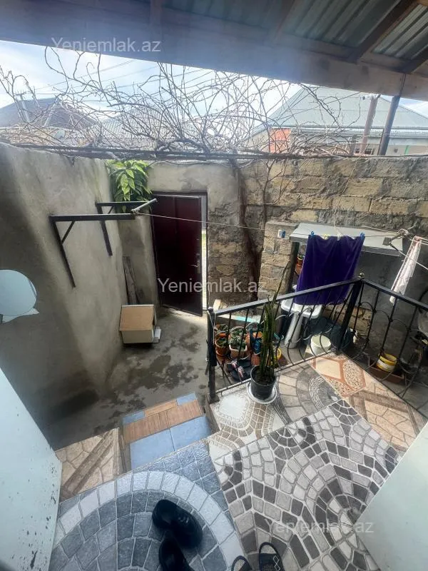 Satılır 2 otaqlı həyət evi 50 m²