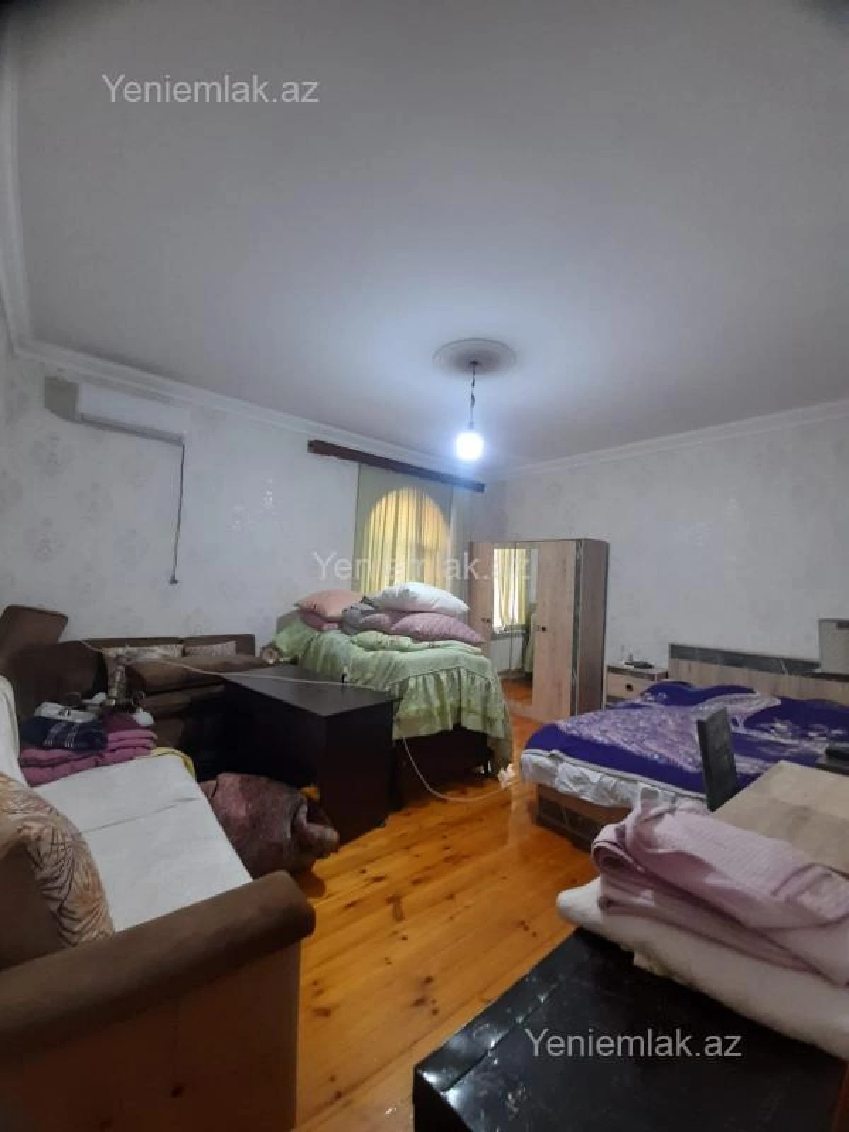 Satılır 4 otaqlı həyət evi 240 m²