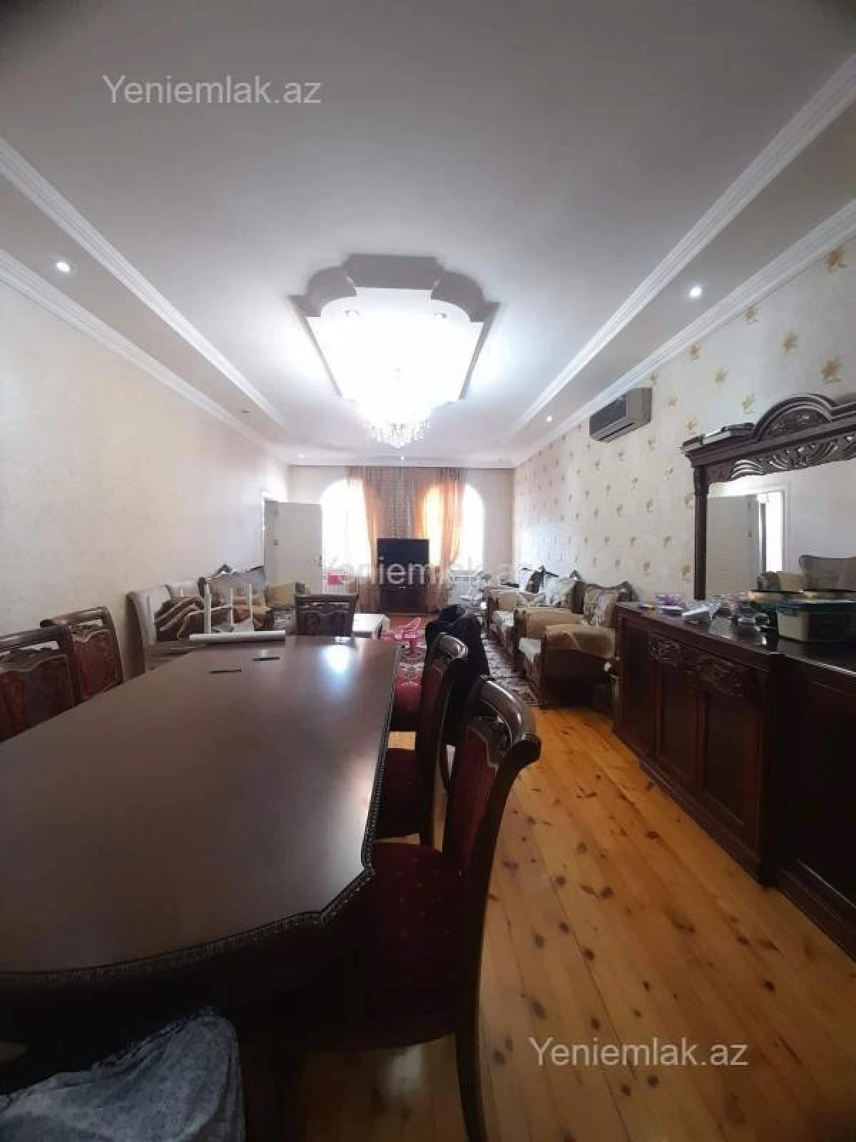 Satılır 4 otaqlı həyət evi 240 m²