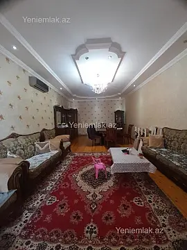 Satılır 4 otaqlı həyət evi 240 m²
