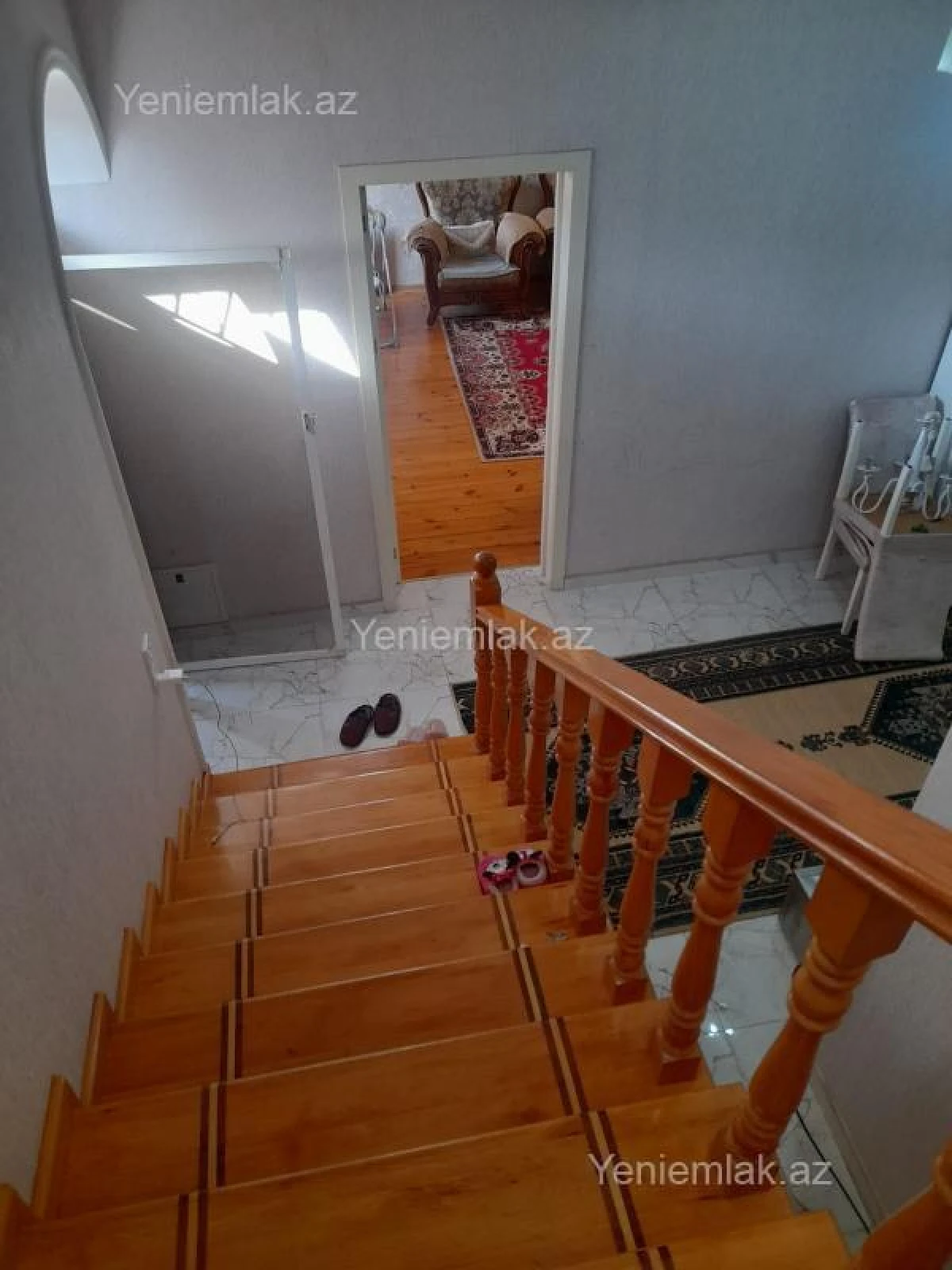 Satılır 4 otaqlı həyət evi 240 m²